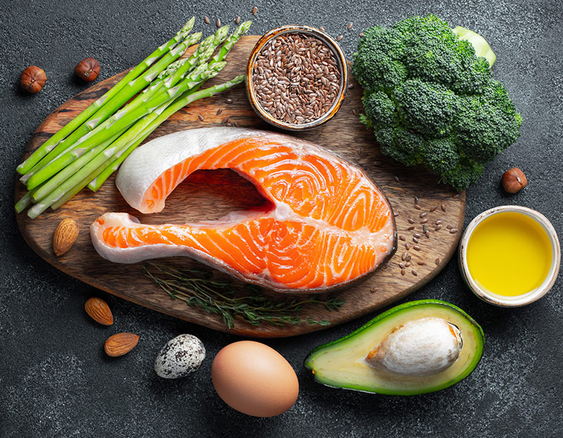 Just when you thought going keto would equal repeating the same boring, carb-less meals day-in and day-out, you (thank goodness) stumbled upon this 14-day keto meal plan.
